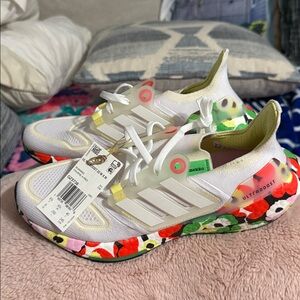 NWOB Adidas Ultraboost White with Floral Accents - Women’s size 8